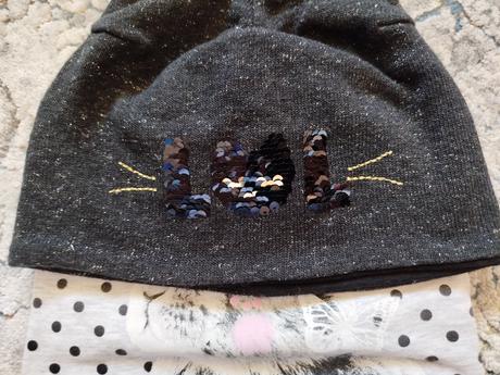 Krásne prechodné čiapky - obvod 46cm, 46