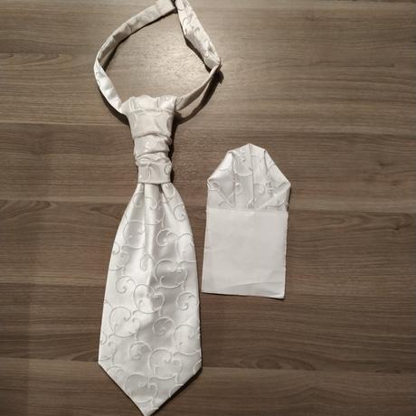 Krasna svadobna vesta jamel, vel.48, 48