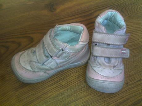 Kožené topánočky na suchý zips, protetika,22