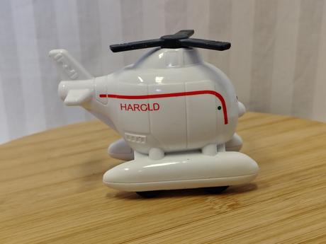 Helikoptéra harold, mašinka tomáš, mattel, 11 cm,