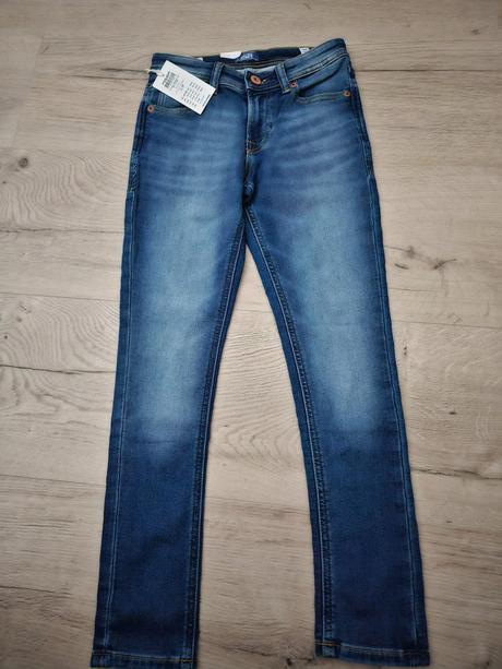 Nové chlapecké rifle, 146