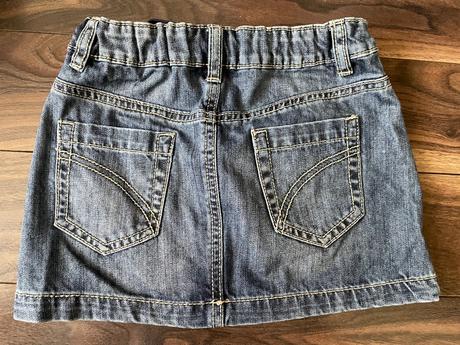 Sukna benetton, benetton,122