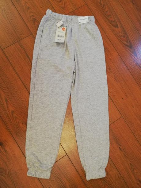 Teplaky s visackou, sinsay,xs