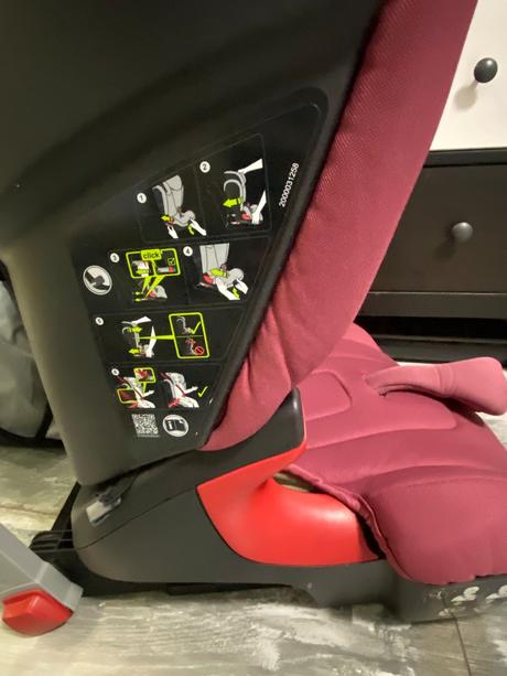 Autosedačka, britax