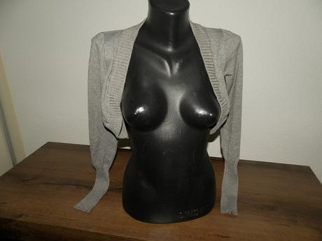 Sivé bolerko/svetrík, 38