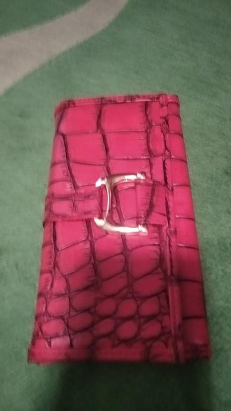 Červená peňaženka,