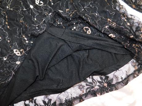 Pekna čipkovana bluzka, 46