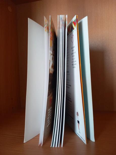 Soy luna 2 knihy - cena za obe spolu,