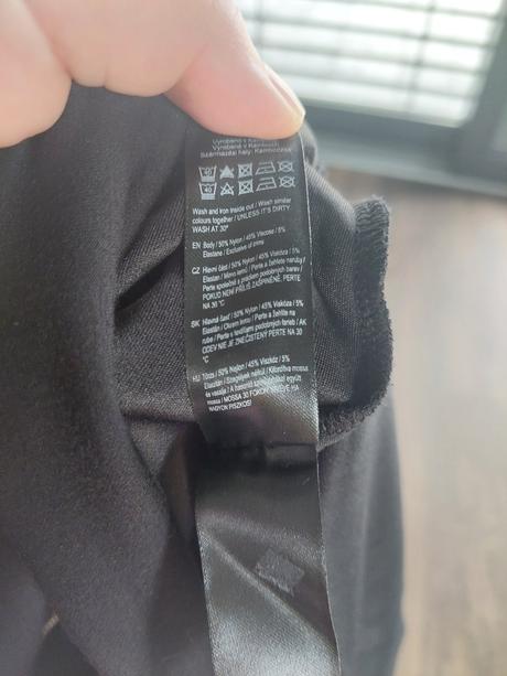 Cierna dlhsia mikina, f&f,42