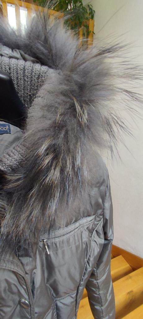 Bunda s pravou kožušinou, s