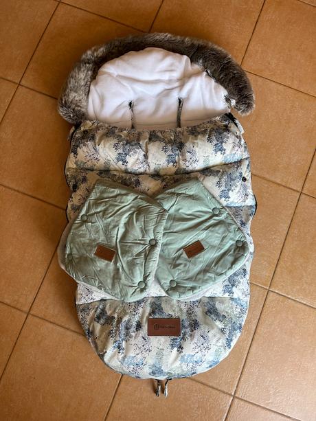 Zimny fusak s rukavnikmi, petite&mars