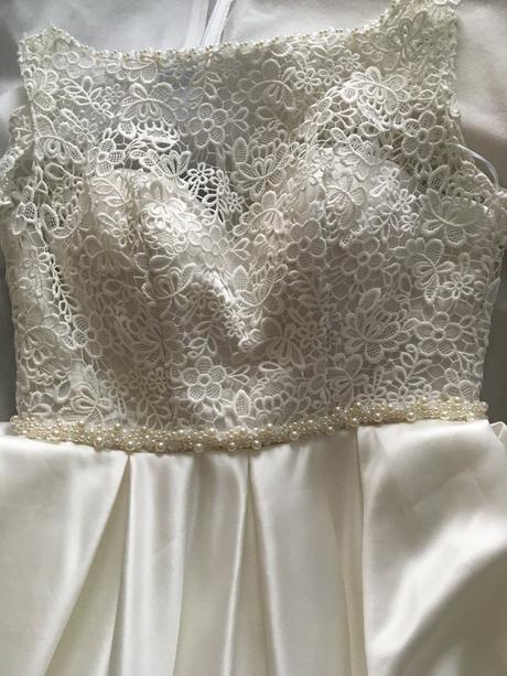 Svadobné šaty m, 38