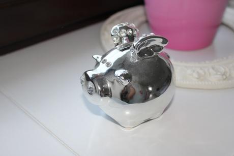 Dekoračná šporkasa pokladnička strieborné prasiatk,