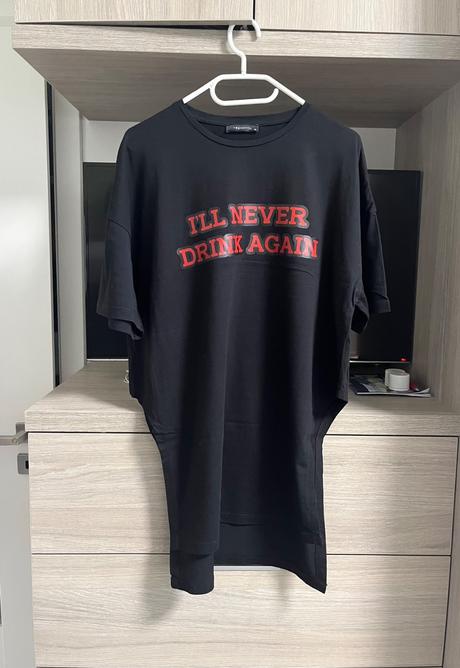 Asymetrické oversize tričko, xs