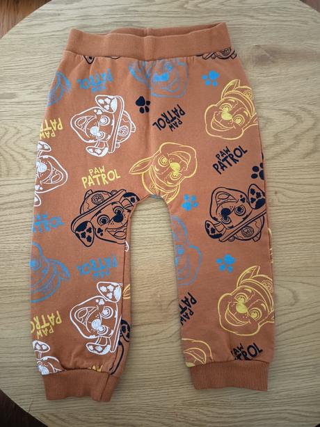 Pudlové tepláčiky paw patrol, nickelodeon,98