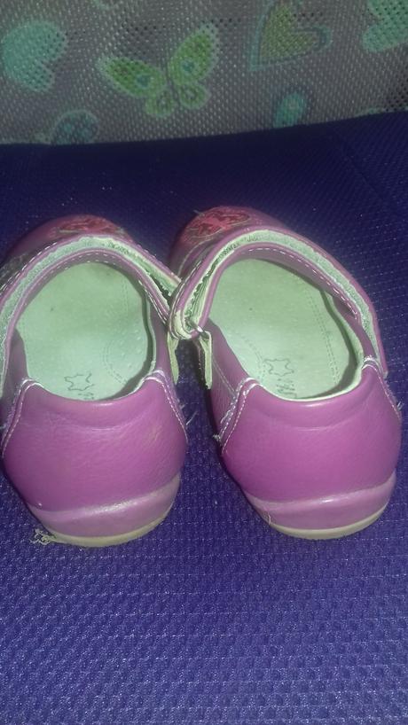 Topanky balerinky, 25