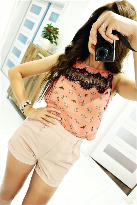 Ružová blúzka, 40