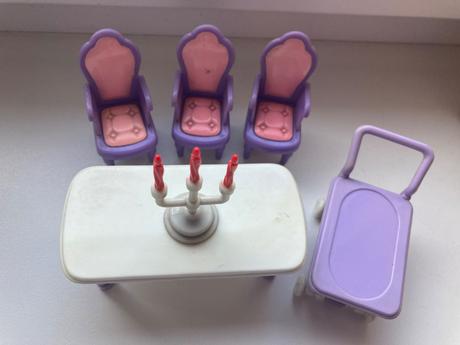 Maly retro nabytocek, 