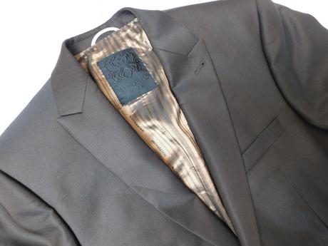 Luxusný pánsky oblek hnedej farby, m