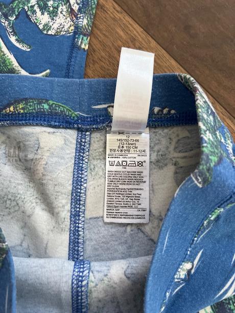 Letné pyžamko gap s dinosaurami, gap,152