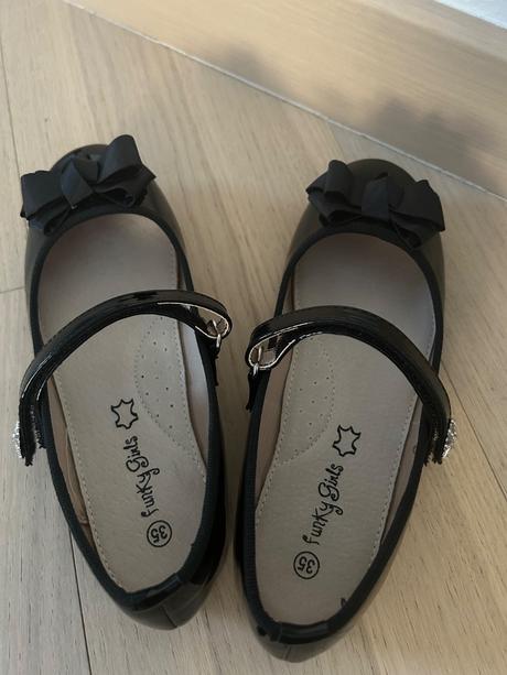 Balerínky veľ. 35, humanic,35