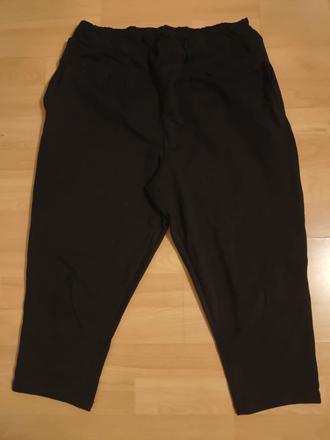 Čierne 3/4ťové tepláky, l, decathlon,l