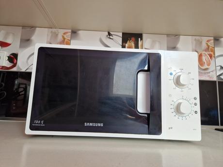 Mikrovlnná rúra samsung, samsung
