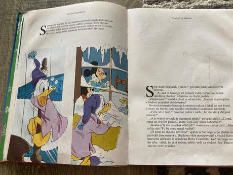 Veselé vianoce s mickey mousom a jeho priateľmi,