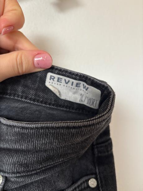 Review cierne dzinsy v. 26, review,26