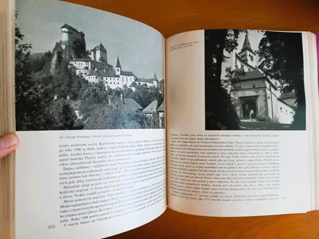 Hrady, zámky a kaštiele na slovensku (1977), 