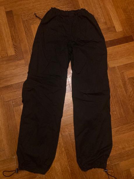 Padakove nohavice xs, pull&bear,xs