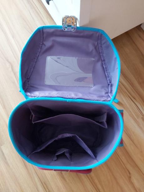 Dievčenská školská taška, 