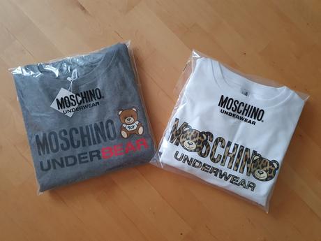 Mikinové šaty moschino, m