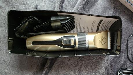 Strojcek na strihanie psikov,