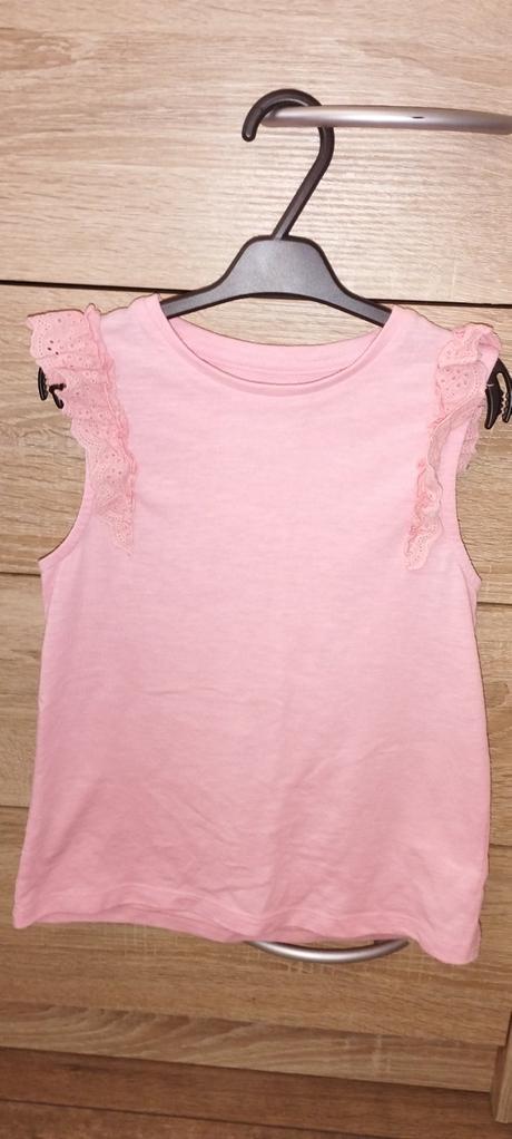 Štýlové tričká s volánikmi, f&f,104