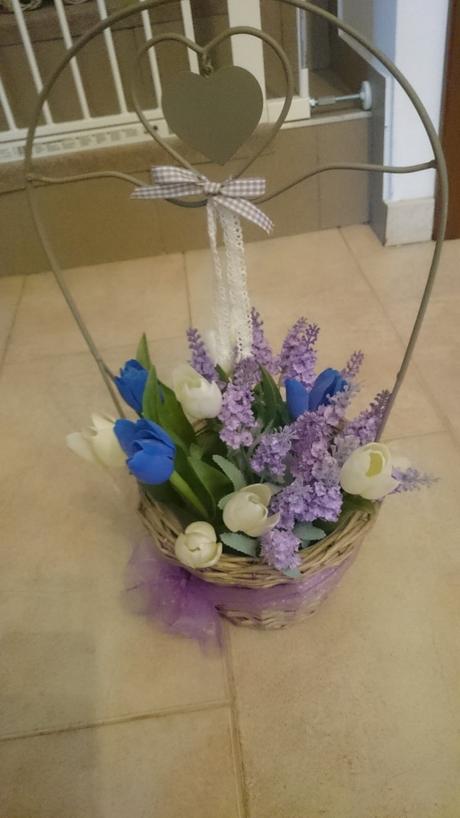 Dekorácia v košíku,