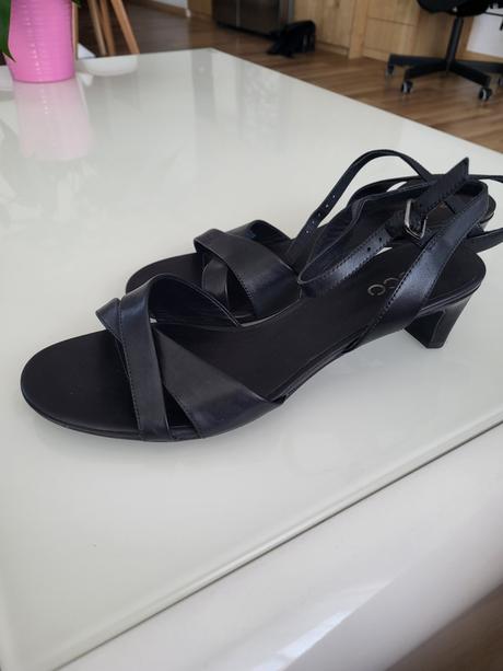 Ecco kozene sandale, 40