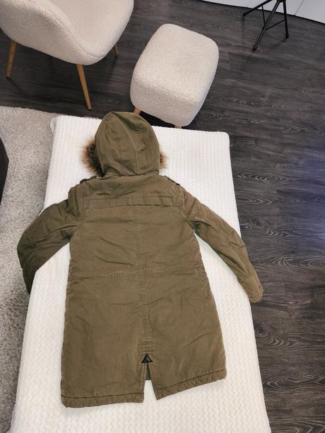 Zimná bundička zn.tommy hilfiger č.152, tommy hilfiger,152