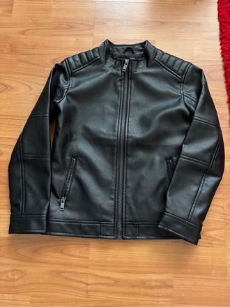 Koženka, sinsay,140