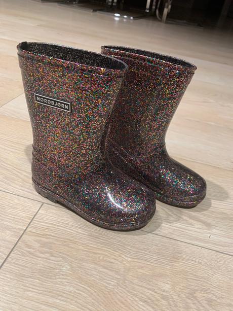 Gumáky nordbjorn, 26