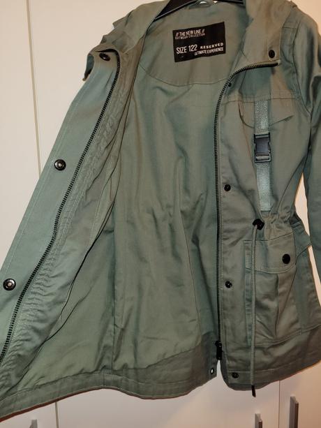 Parka 122 reserved, reserved,122