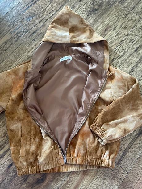 Prechodná bunda, 128