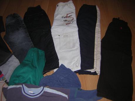 Balík vecí pre chlapca vel.104/116, 104–116