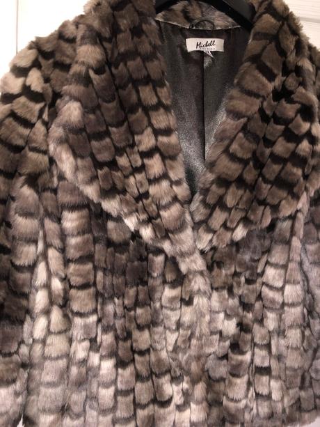 Dámsky kožuch, 40