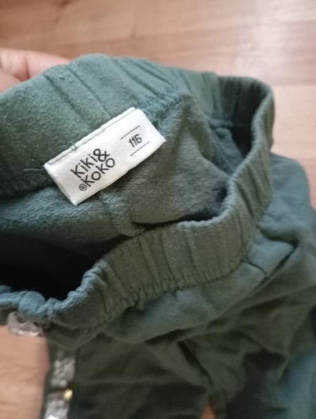 Mix oblečenia, 104–116