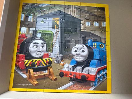 Puzzle tomas mašinka,
