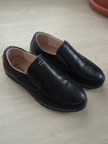 Spoločenské topánky, 37