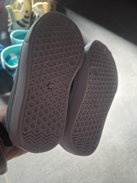 Kráásne trblietavé balerínky (nepoužité), 21