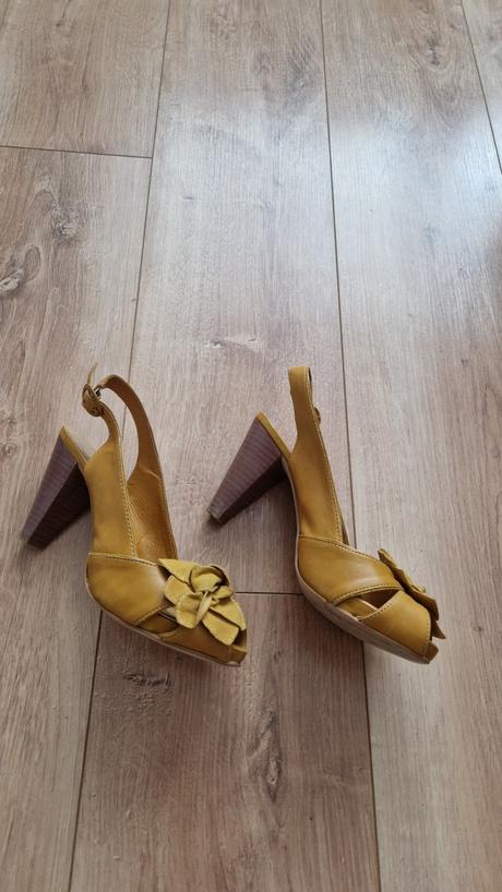 Sandále veľ 37., 37