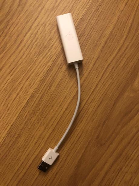 Konekcia na mac na kabel na internet, apple